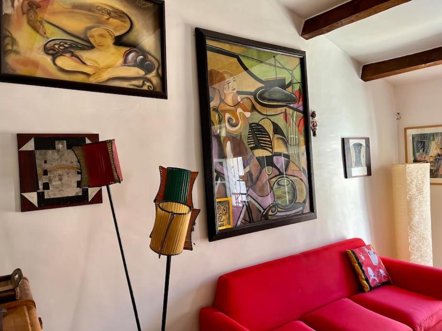Une Ambiance Boheme Sur Les Toits De Sainte-Anne Montpellier Luaran gambar